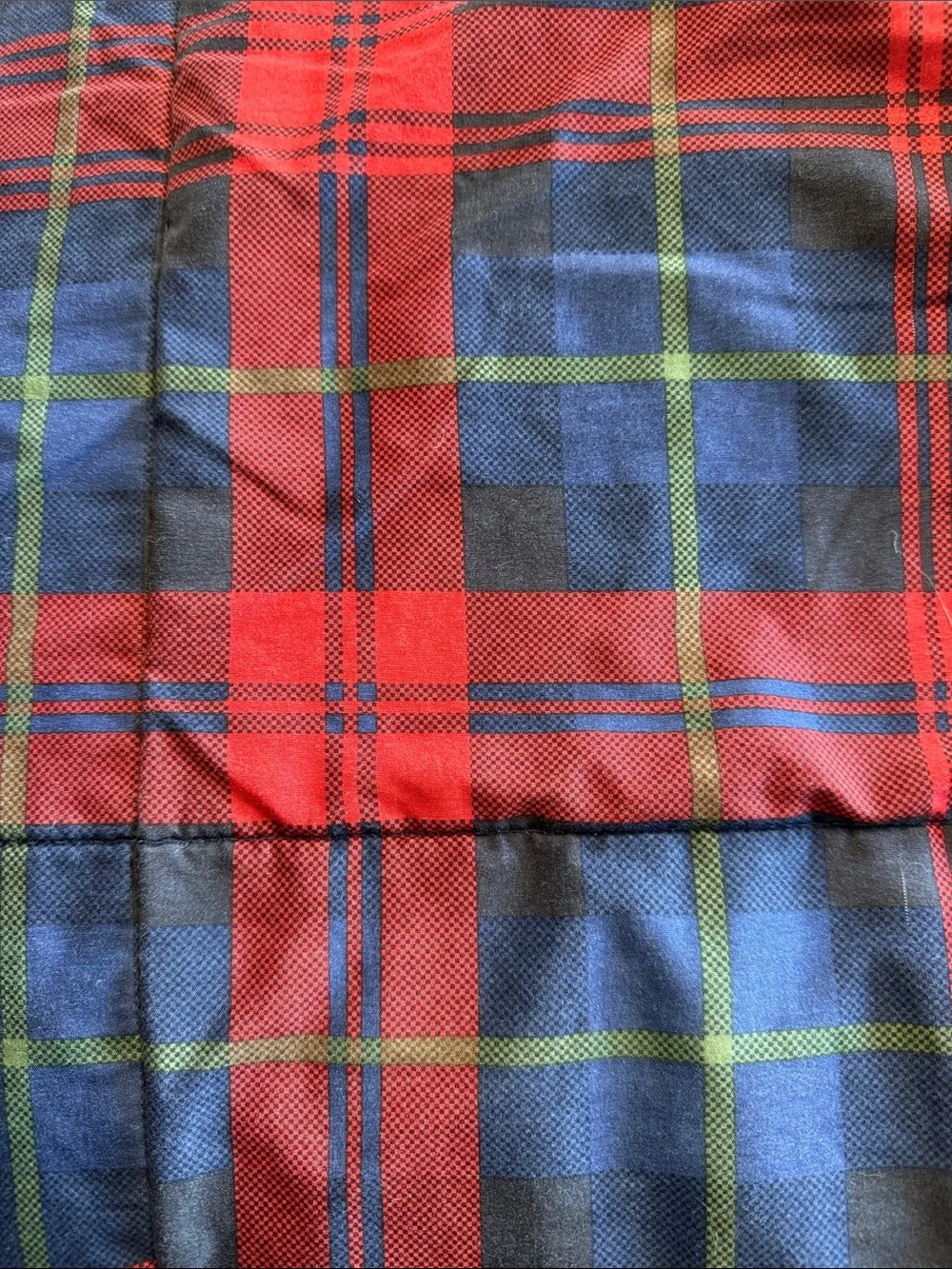 TWIN COMFORTER plaid and shams
